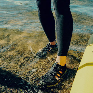 chaco outcross evo mary jane water shoes