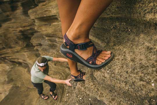 womens chaco cloud sandals